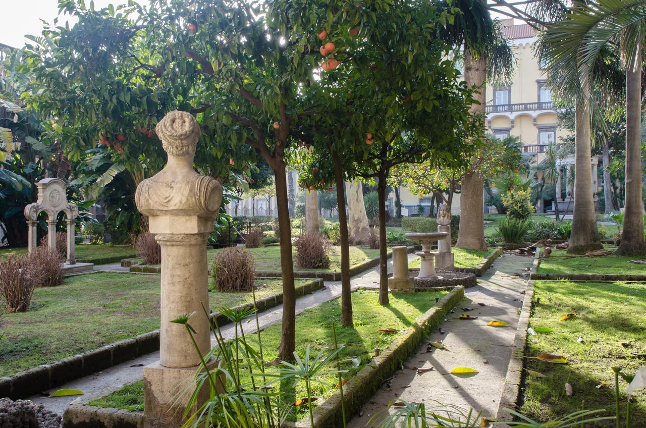 Civico10 Bed & Breakfast Napoli Ngoại thất bức ảnh
