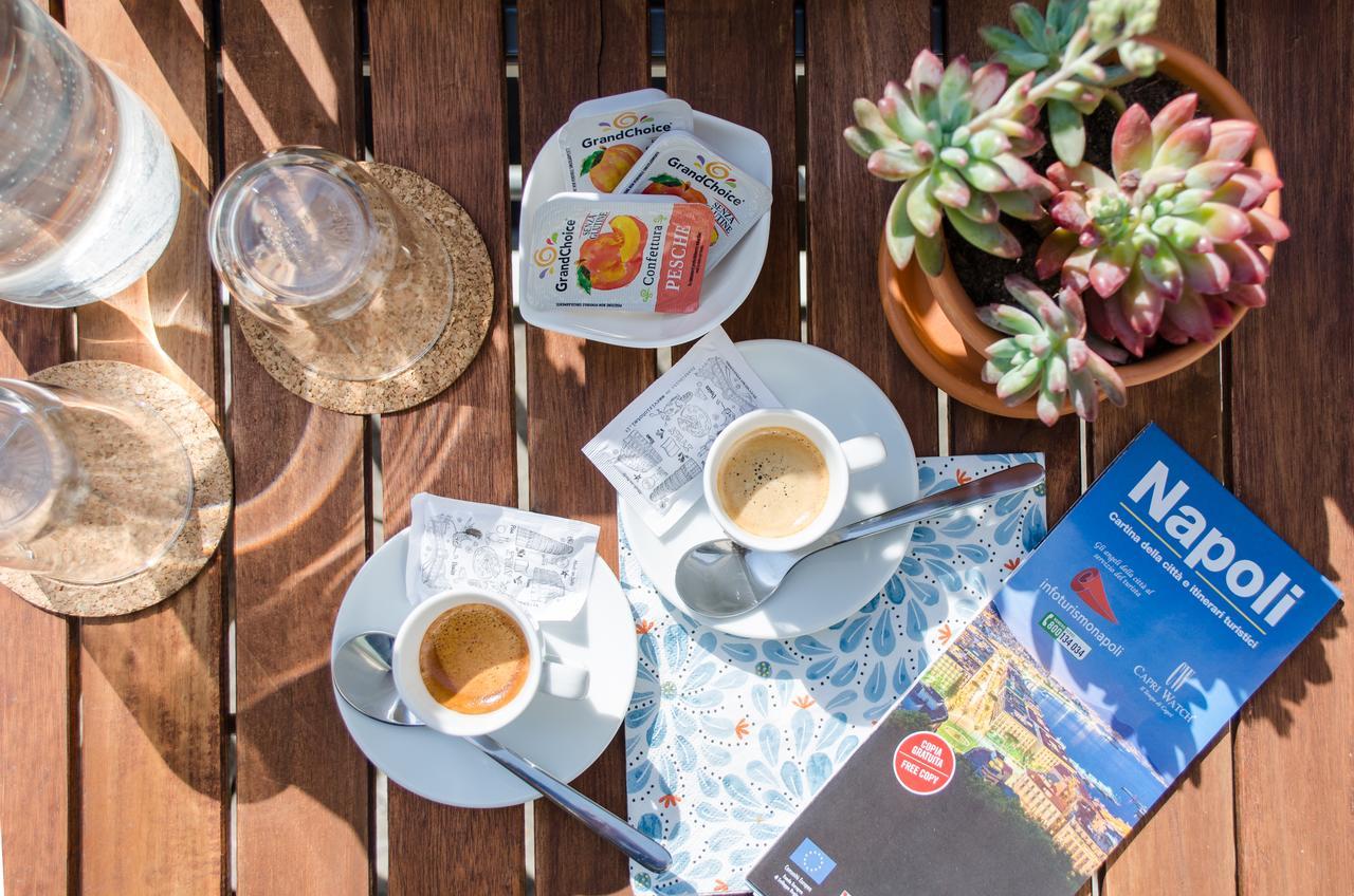 Civico10 Bed & Breakfast Napoli Ngoại thất bức ảnh